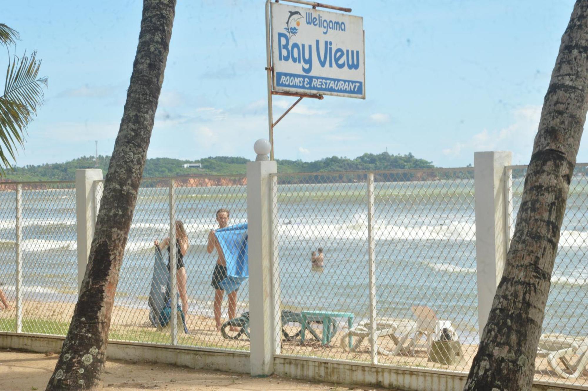 Готель Weligama Bay View Екстер'єр фото